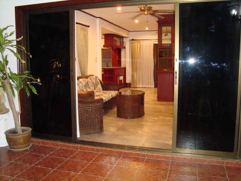 Jomtien Condotel & Village (Bungalow) 2